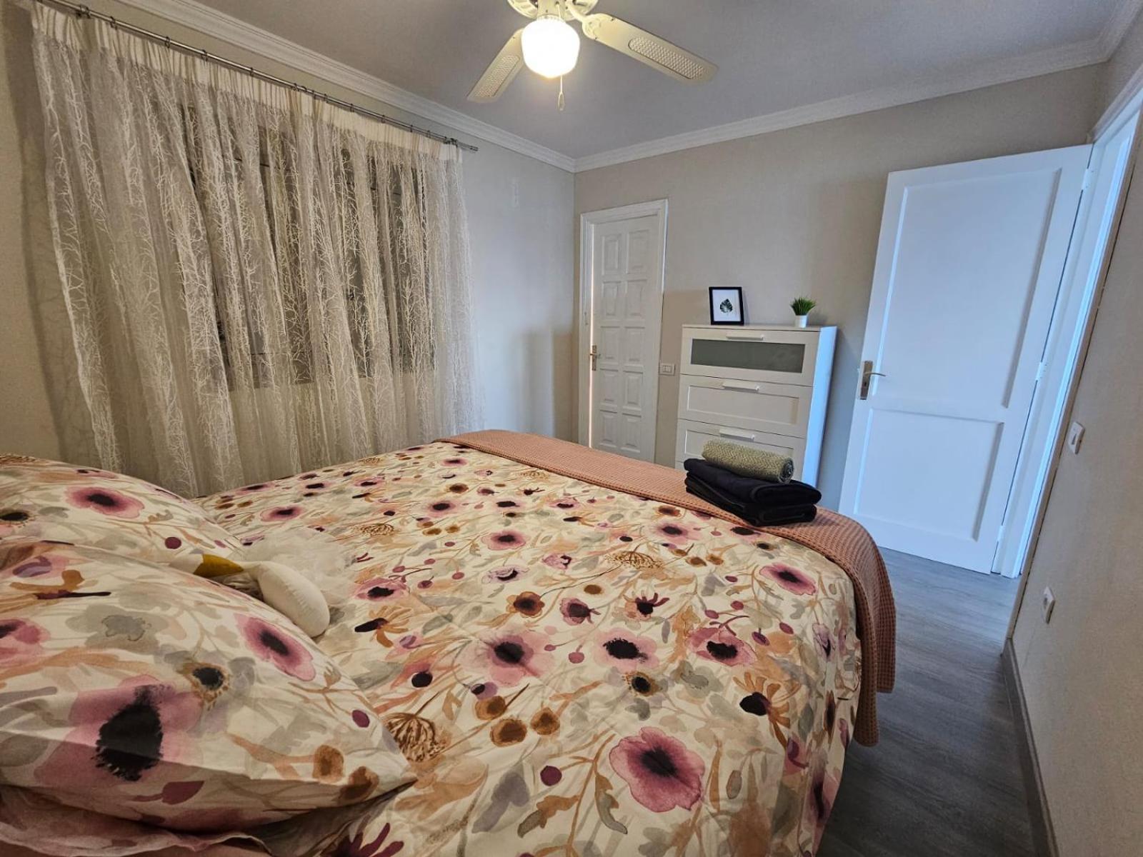 Апартаменты Apartamento Sara Санта-Крус-де-Тенерифе Экстерьер фото